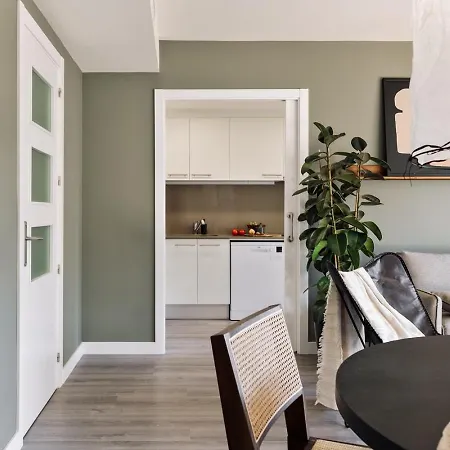 아파트 Oreneta - 1 Bedroom And Pool In Les Corts